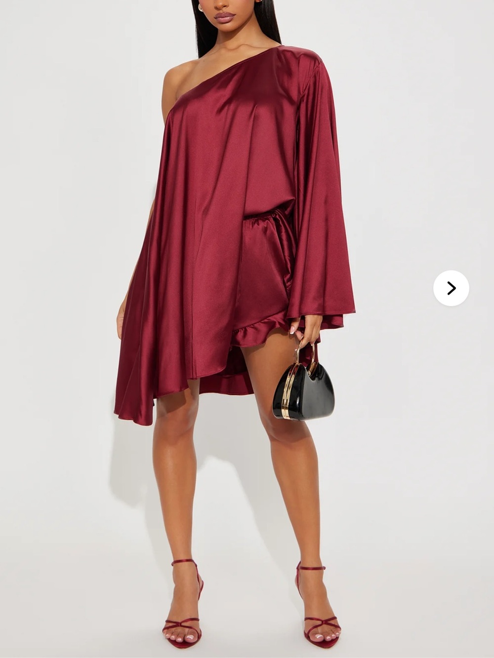 Fashion Nova One-Shoulder Satin Short Set in Wine